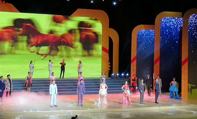 陕西J9集团平台集团职工参演省总工会省国资委迎国庆赞美文艺晚会