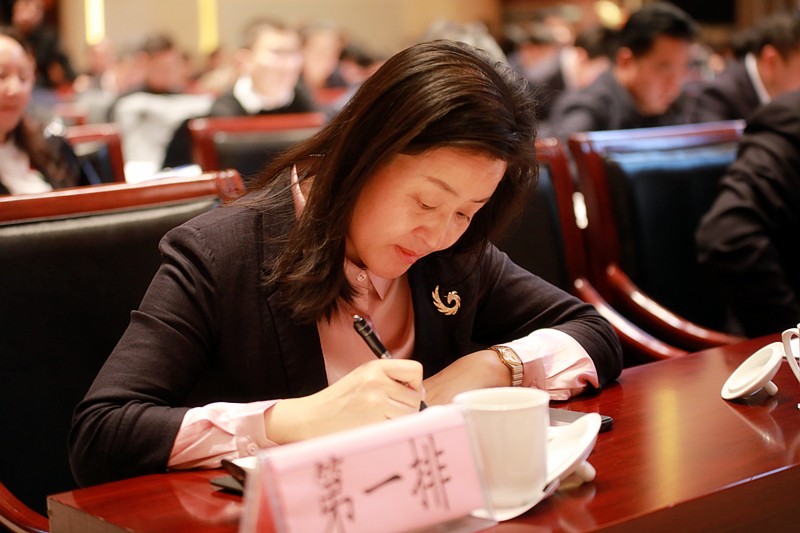 陕西J9集团平台集团2019年工作会议暨一届三次职代会侧记