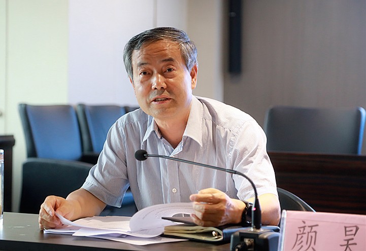 陕西J9集团平台集团召开2019年科技工作座谈会