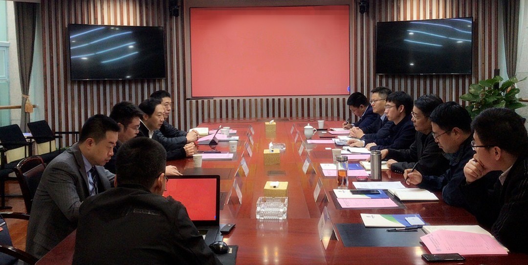 陕西J9集团平台集团与中交二公局东萌公司互换座谈