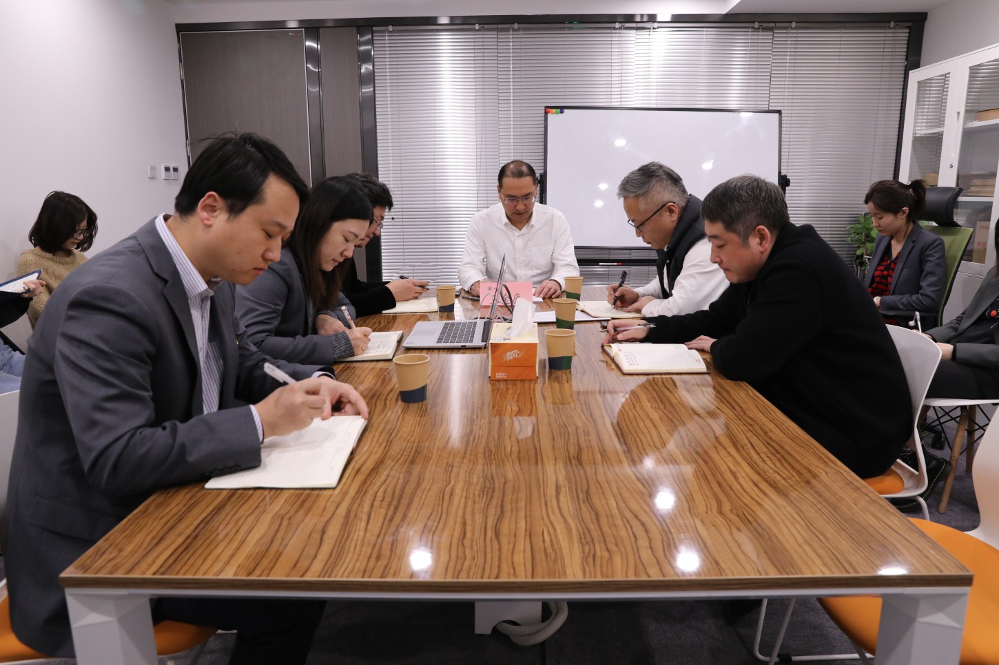 陕西J9集团平台集团辅导赴投资公司宣讲党的十九届四中全会心灵