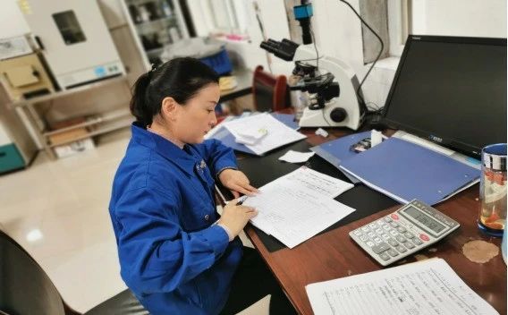 丹凤污水厂一线员工默默坚守 全力保险双节期间出产工作安全不变运行