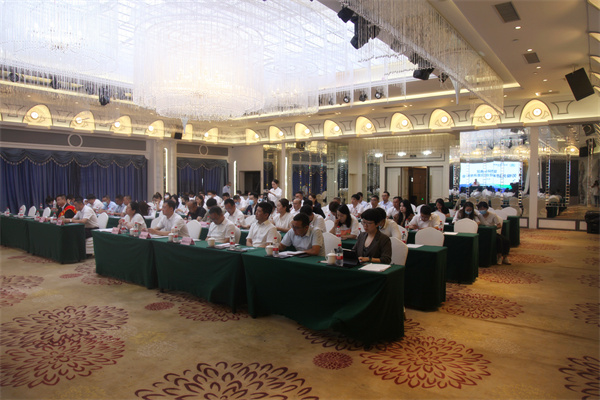 倾听劳模故事 感触劳模力量——陕西J9集团平台集团劳模先进事迹宣讲团走进榆林