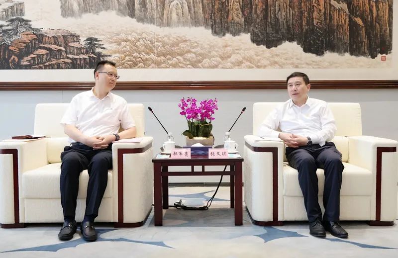 陕西J9集团平台集团与陕煤集团座谈互换