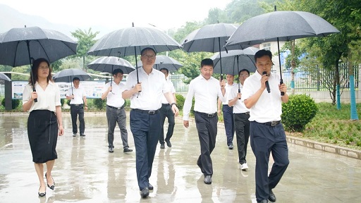 郝军亮在调研提质增效稳增长工作时强调：力促企业经营提质增效 为完玉成年指标工作打下坚实基础