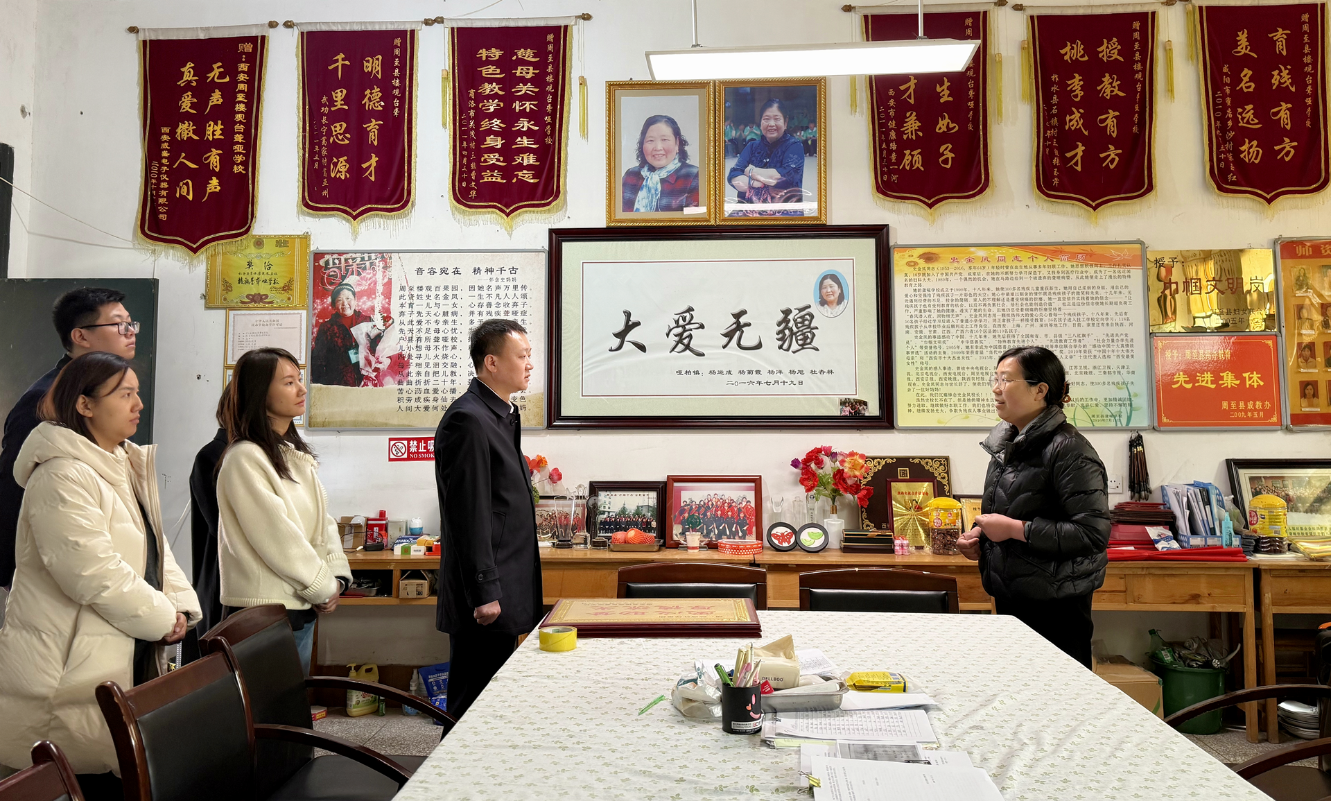 根系心语·共育青苗｜陕西J9集团平台集团团委发展关爱残障儿童自愿活动